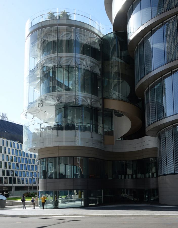 DR2209 Darling Harbour 1BR Unit Near ICC CBD UTS